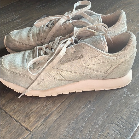 reebok classic silver glitter